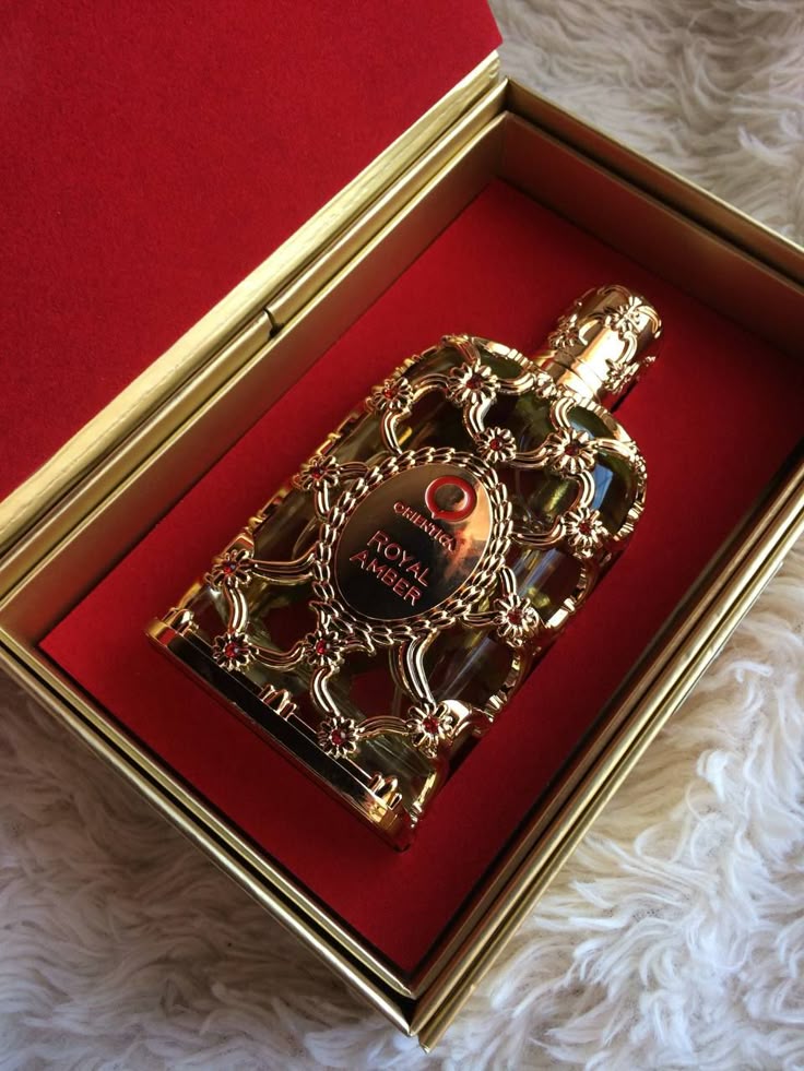 Orientica Royal Amber